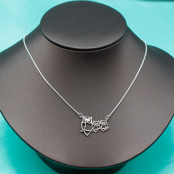 Halsband Tre ugglor