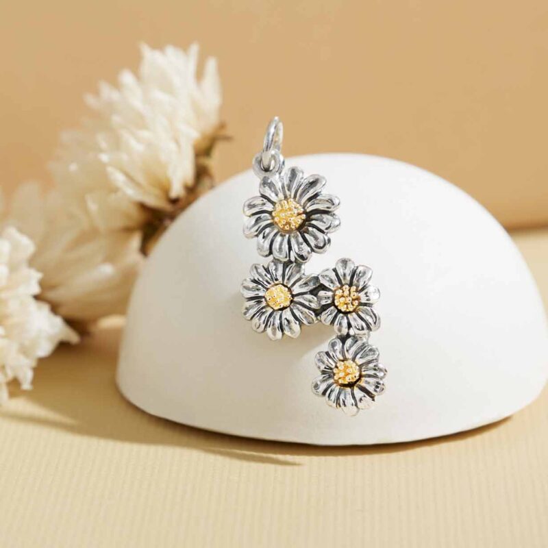 Tusensköna silverhänge