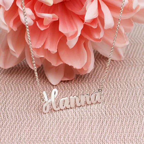 Namnhalsband Hanna i silver